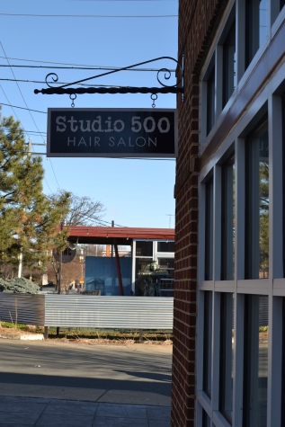 studio 500 sign